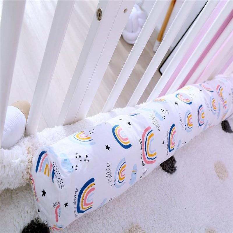 Tour de lit arrondi pour garçon