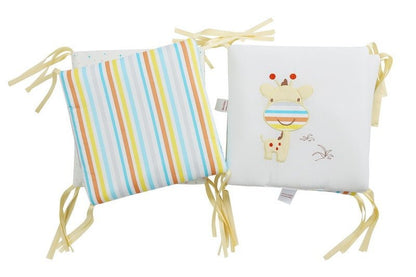 tour de lit bébé motif girafe