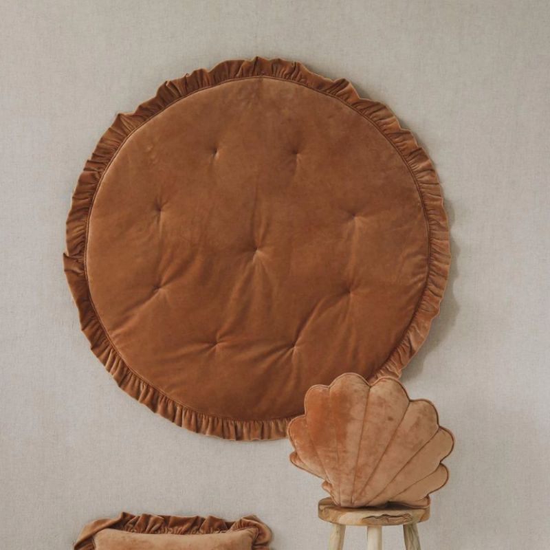 tapis de sol bebe en velours caramel